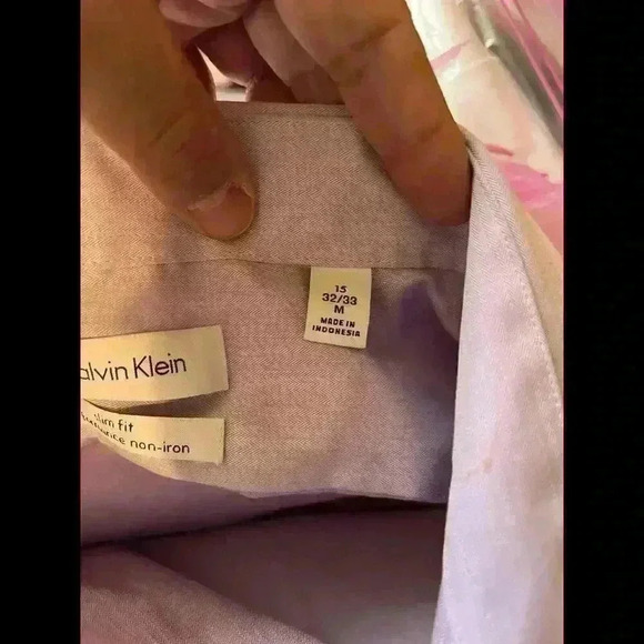 Calvin Klein Slim Fit Performance Non-Iron Dress Shirt Men Medium 15 32/33 Lilac - Picture 3 of 4
